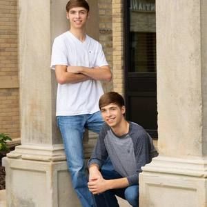 Meet your Posher, Weston